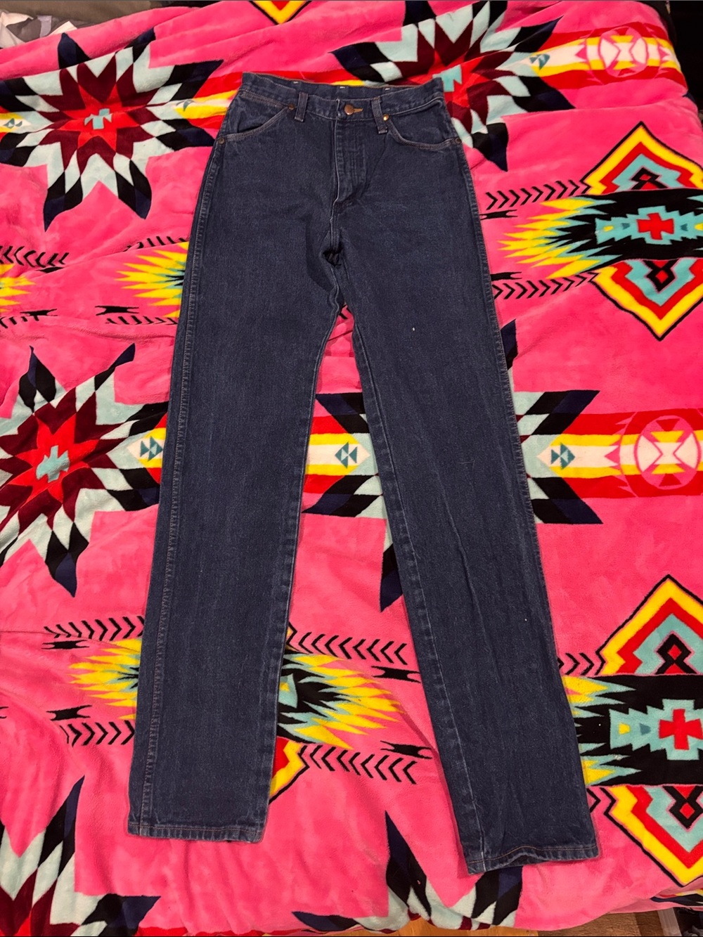 Wrangler Straight-Leg Dark Blue Jeans